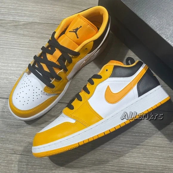 Air Jordan 1 Low GS TAXI 🚕 Shoes Sneakers - Picture 6 of 10